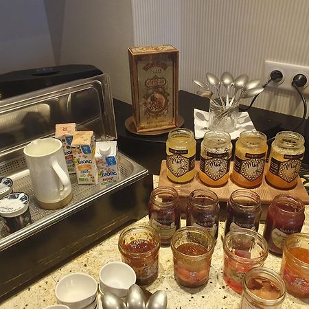Hotel Le Griffon D'Or Μπουργκ-αν-Μπρες Εξωτερικό φωτογραφία