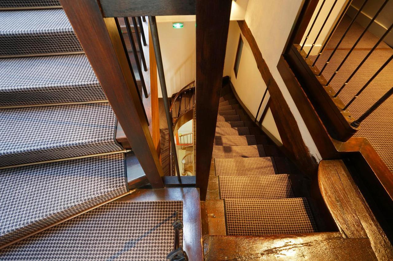 Hotel Le Griffon D'Or Μπουργκ-αν-Μπρες Εξωτερικό φωτογραφία